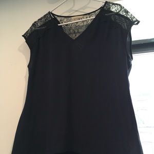 Like new navy Banana Republic blouse w/black lace